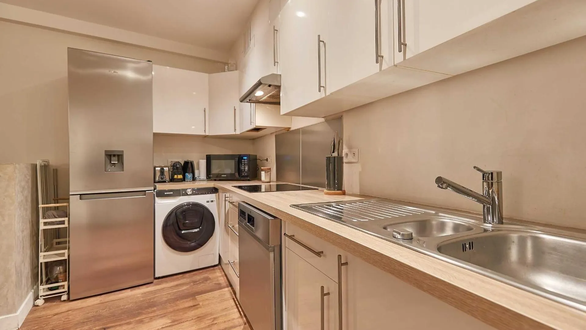 Classy Apartment 2Bd-4P - Eiffel Tower Paris 0*,